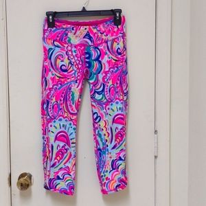 SOLD on MERCARI EUC Lilly Pulitzer Luxletic Cropped Leggings